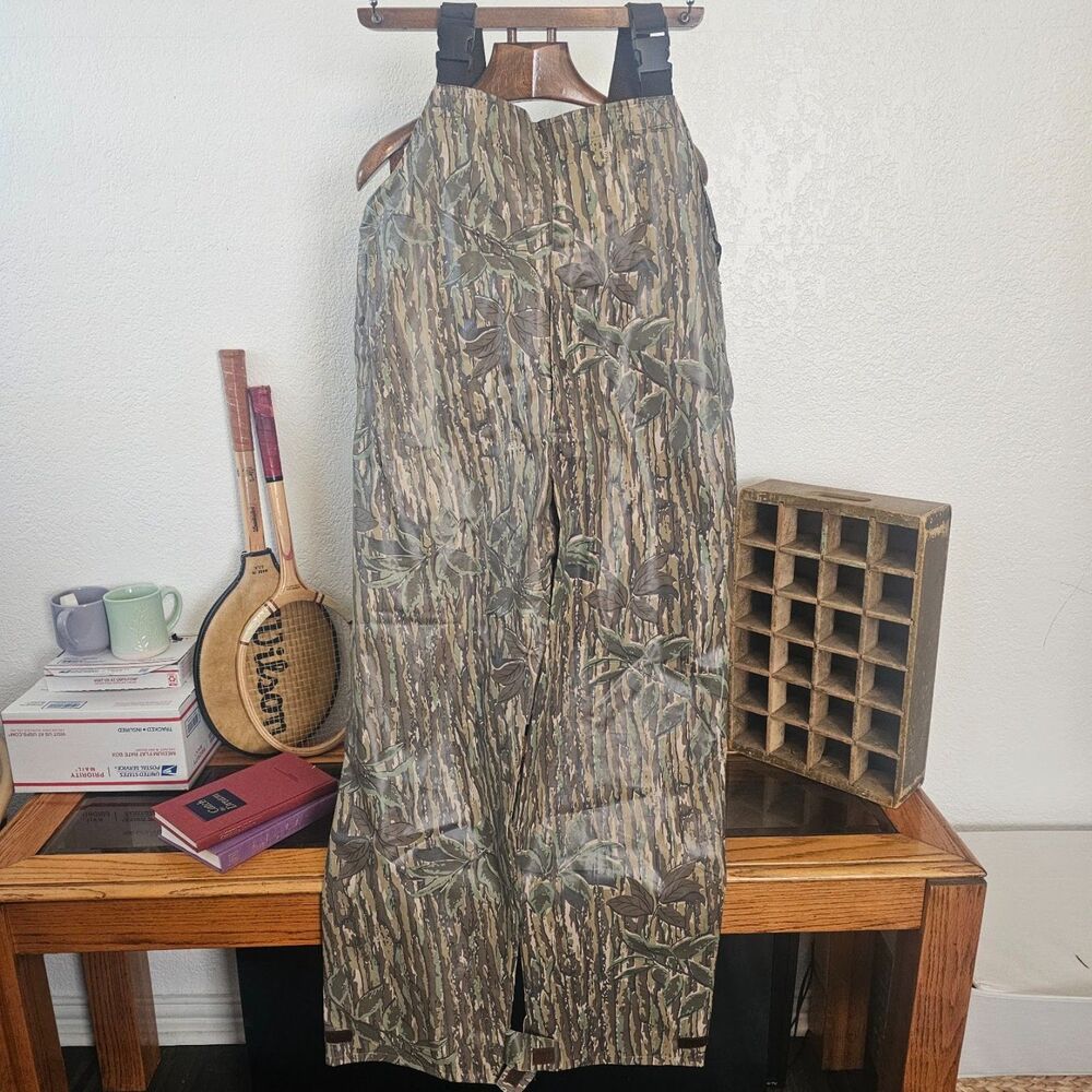 vintage 90s realtree camo waterproof bib overalls utility hunting pants xl